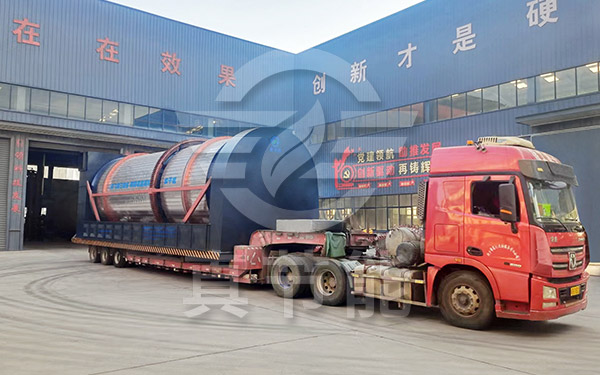 活性污泥烘干設備運輸現場 活性污泥烘干設備運輸現場